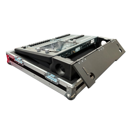 ChamSys QuickQ 20 Lighting Console Flightcase 